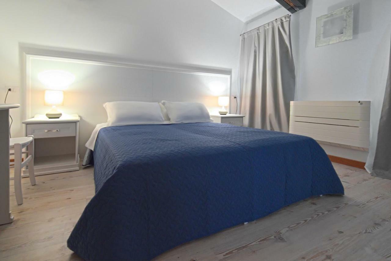 Palazzetto Canossa * Venice